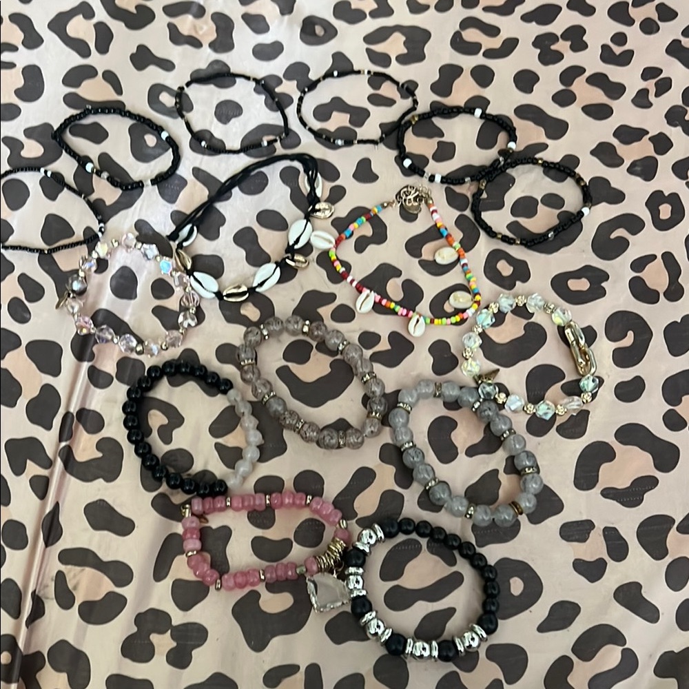 Forever 21 Black and Pink Jewelry Set